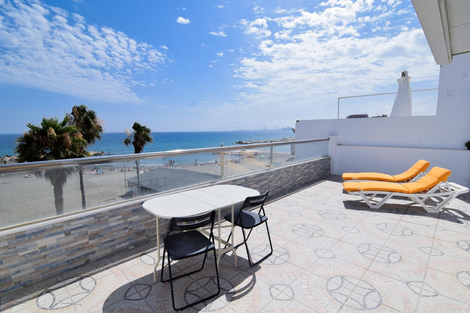 Letmalaga Cremades Seaside Lejlighed Eksteriør billede